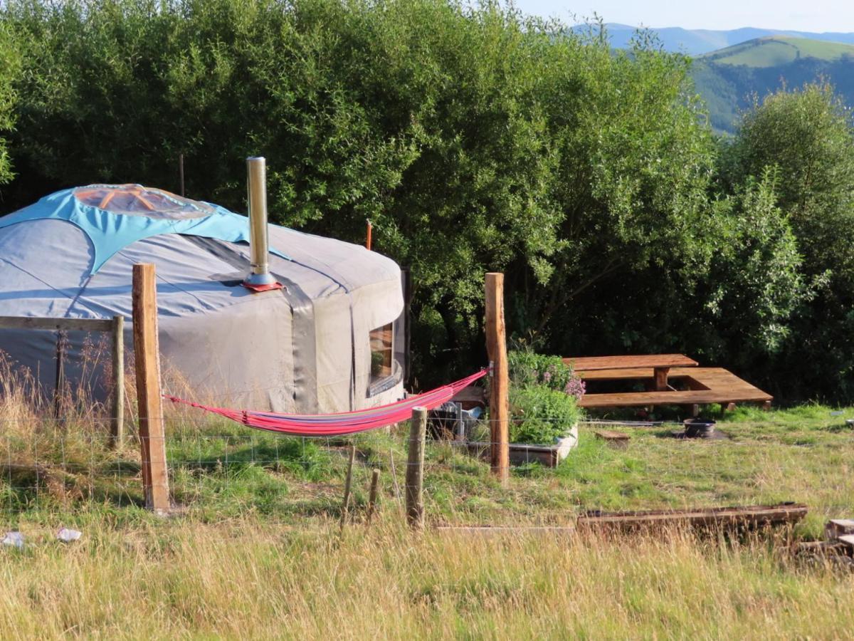 Fire Yurt Otel Machynlleth Dış mekan fotoğraf